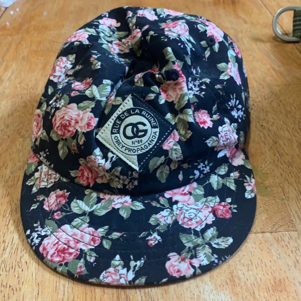 Women’s ball cap